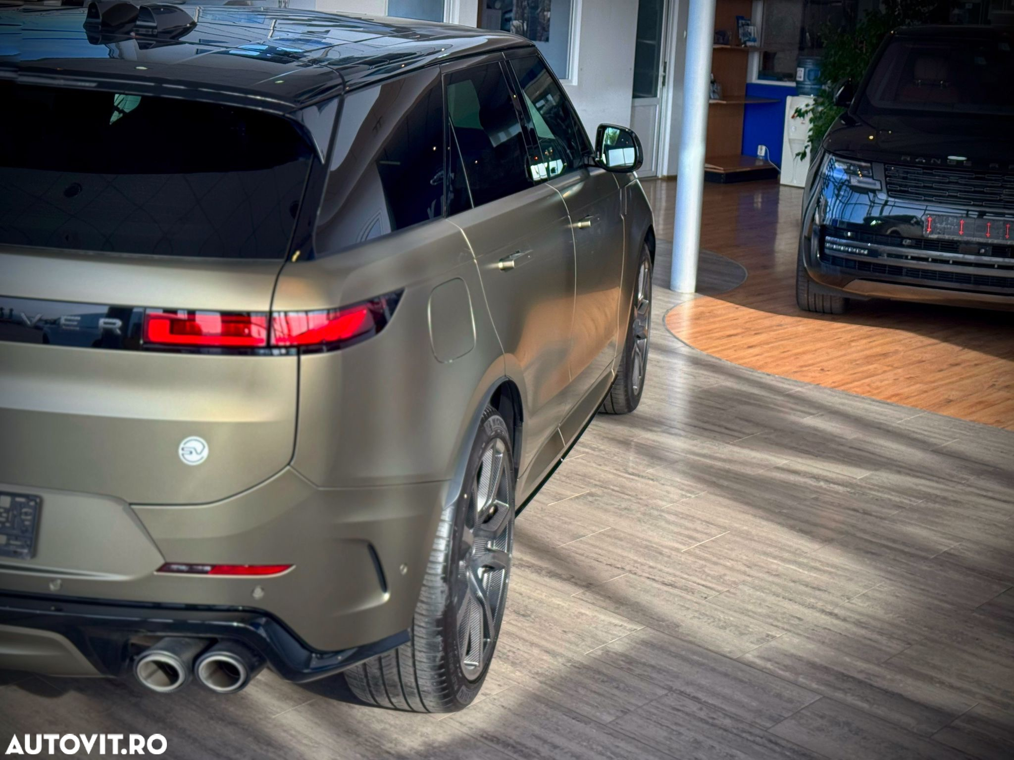 Land Rover Range Rover Sport - 29