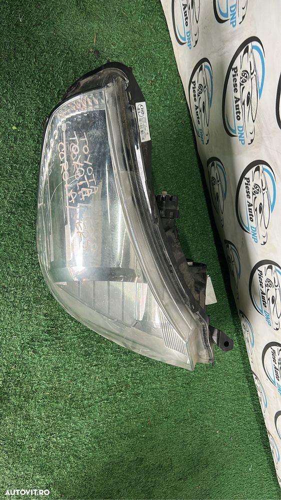 Far dreapta Toyota Corolla verso - 2