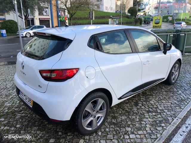 Renault Clio 0.9 TCe Limited - 10