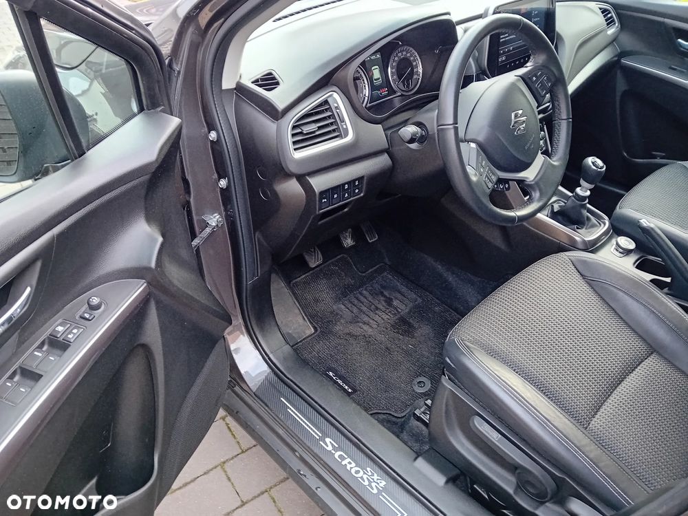 Suzuki SX4 S-Cross 1.4 Boosterjet Hybrid Allgrip Comfort+ - 17