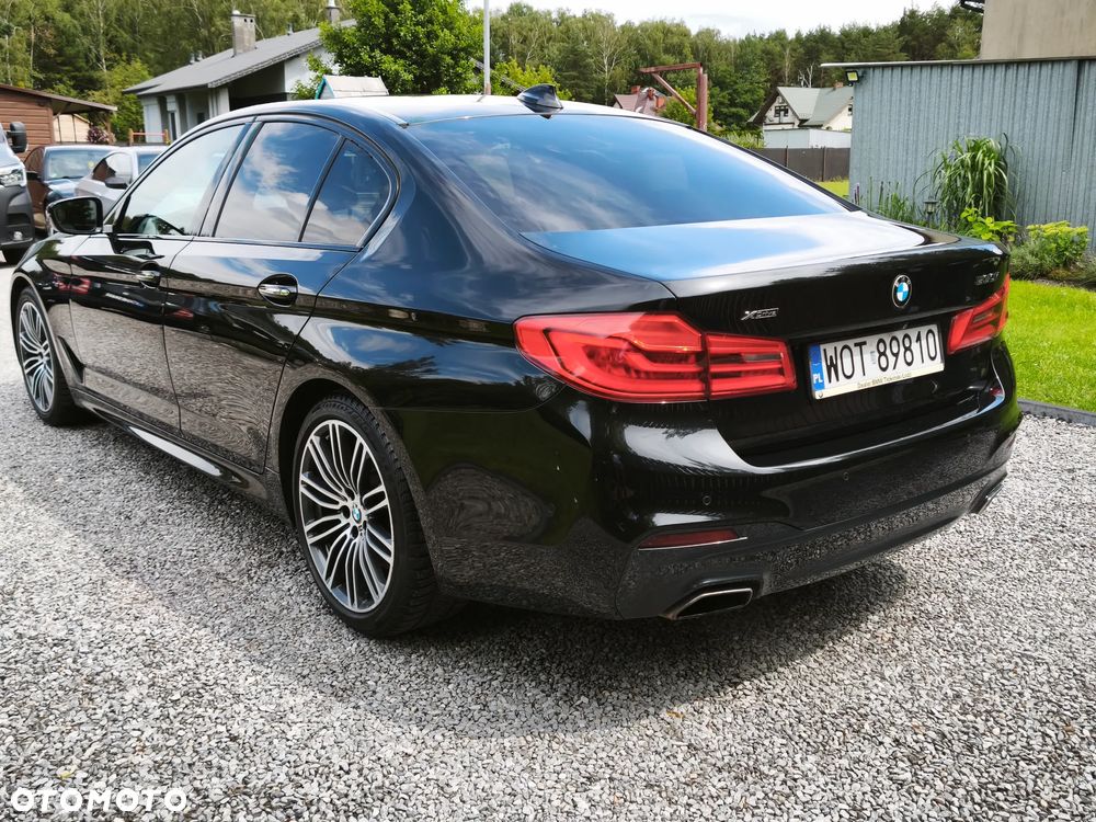 BMW Seria 5 530i xDrive M Sport sport - 12