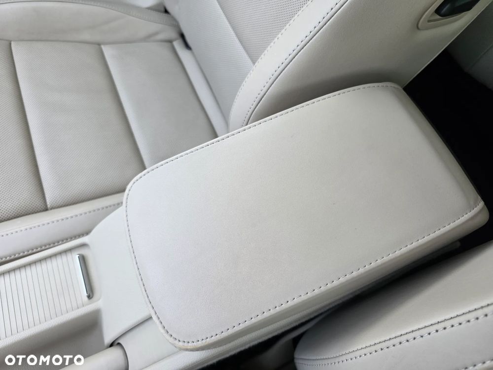 Skoda Superb 2.0 TDI 4x4 Platinum Outdoor DSG - 33