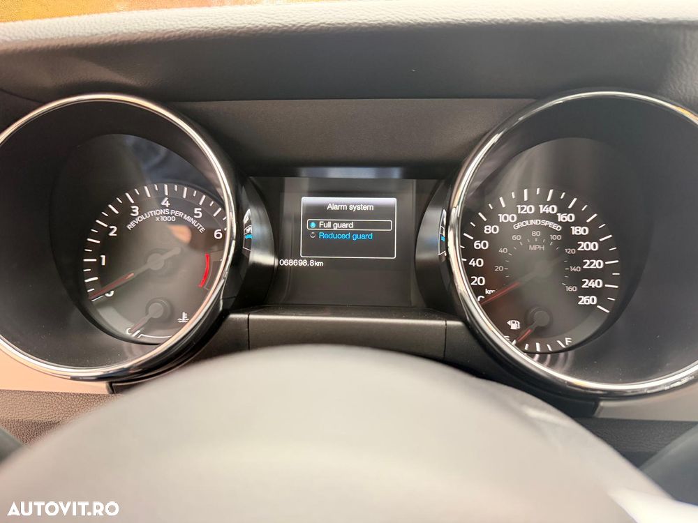 Ford Mustang 2.3 EcoBoost - 14
