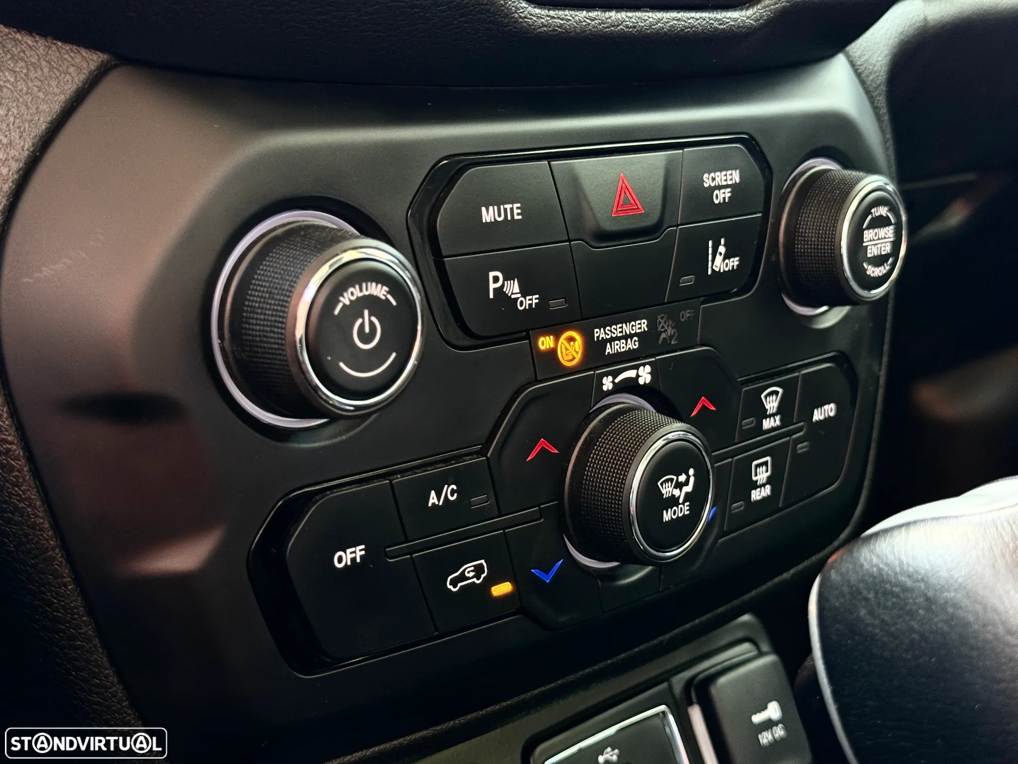 Jeep Renegade 1.3 TG 4Xe Limited - 10