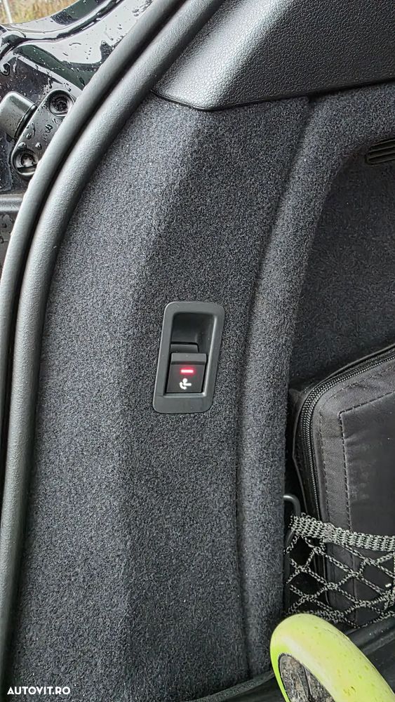 Audi A4 Avant 2.0 40 TDI quattro S tronic Advanced - 14