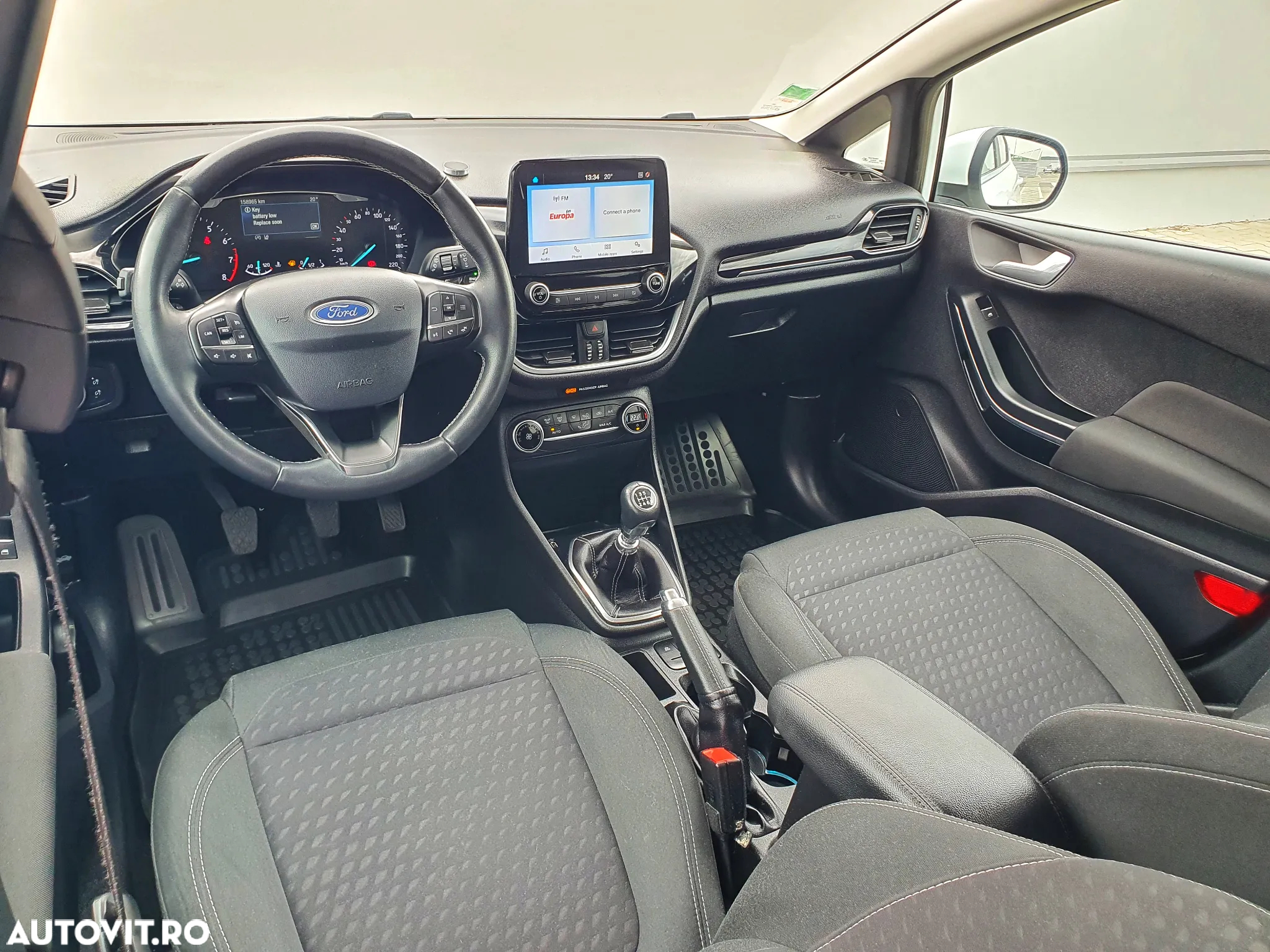 Ford Fiesta 1.0 EcoBoost S&S TITANIUM - 18