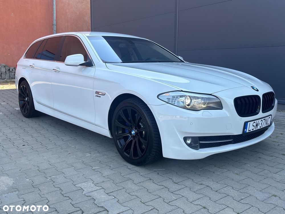 BMW Seria 5 530d xDrive - 6