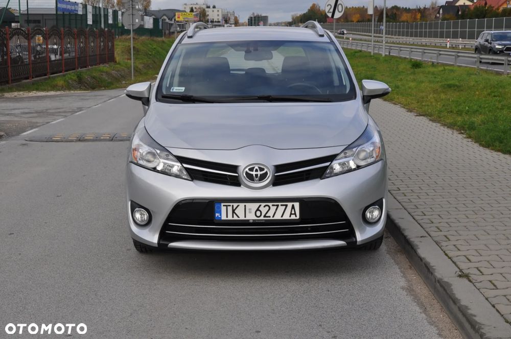 Toyota Verso 1.8 Premium MS - 15