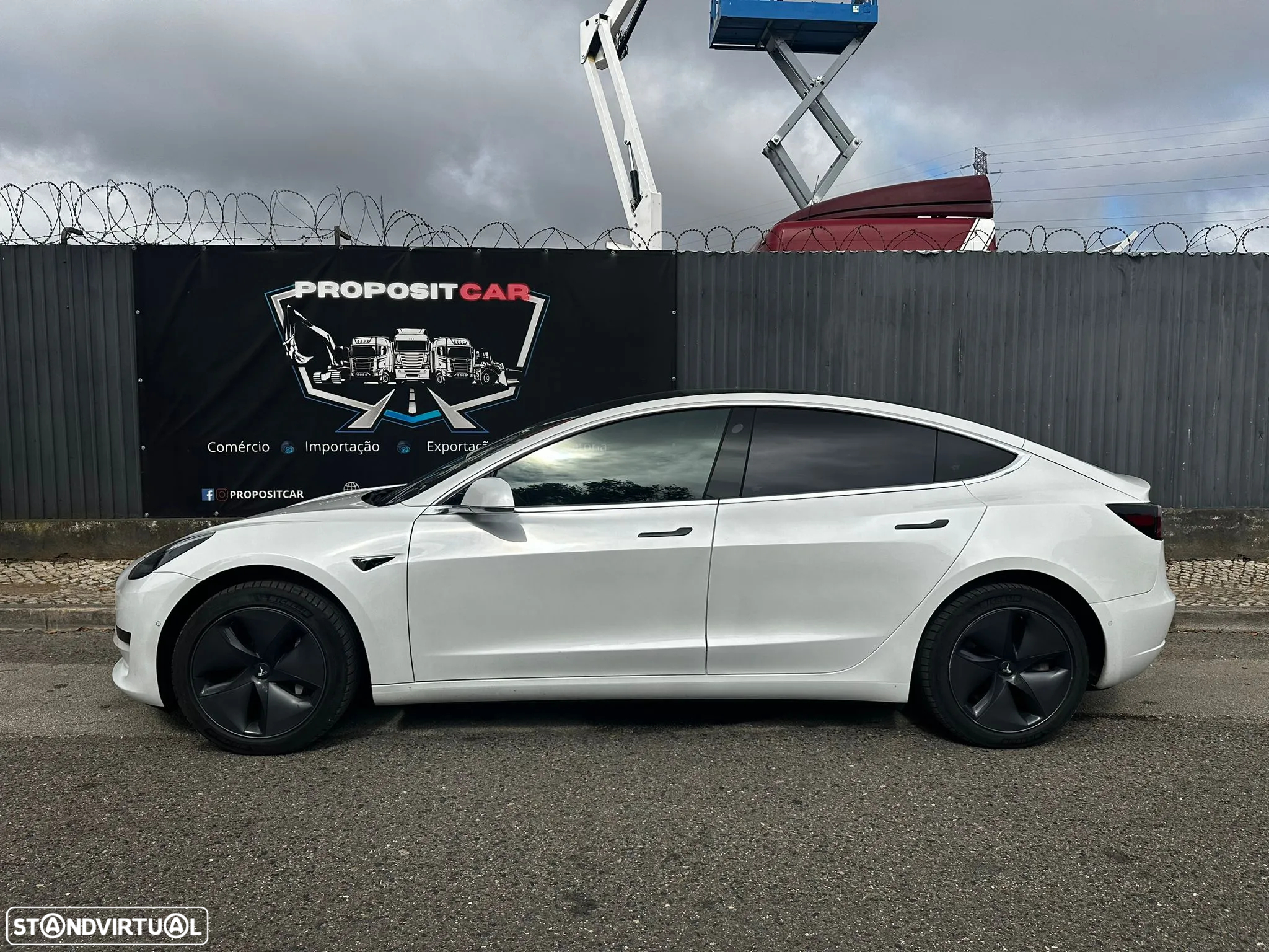 Tesla Model 3 Standard Range Plus RWD - 7