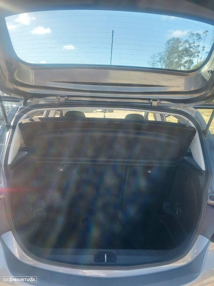 Opel Corsa - 4