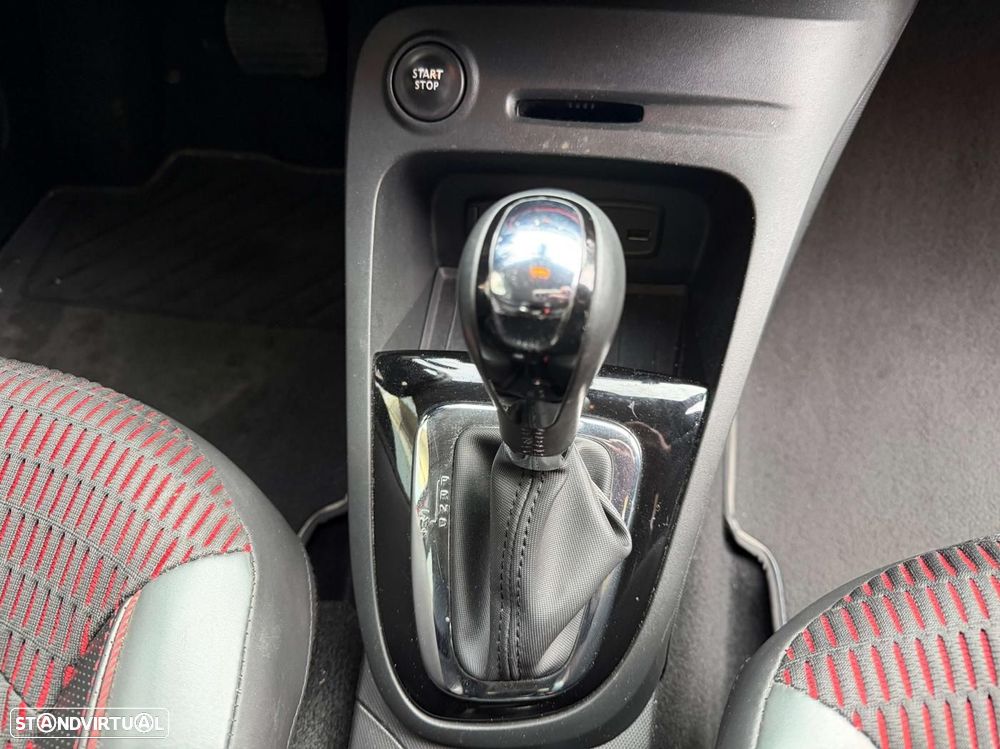 Renault Captur 1.2 TCe Exclusive XMOD EDC - 26