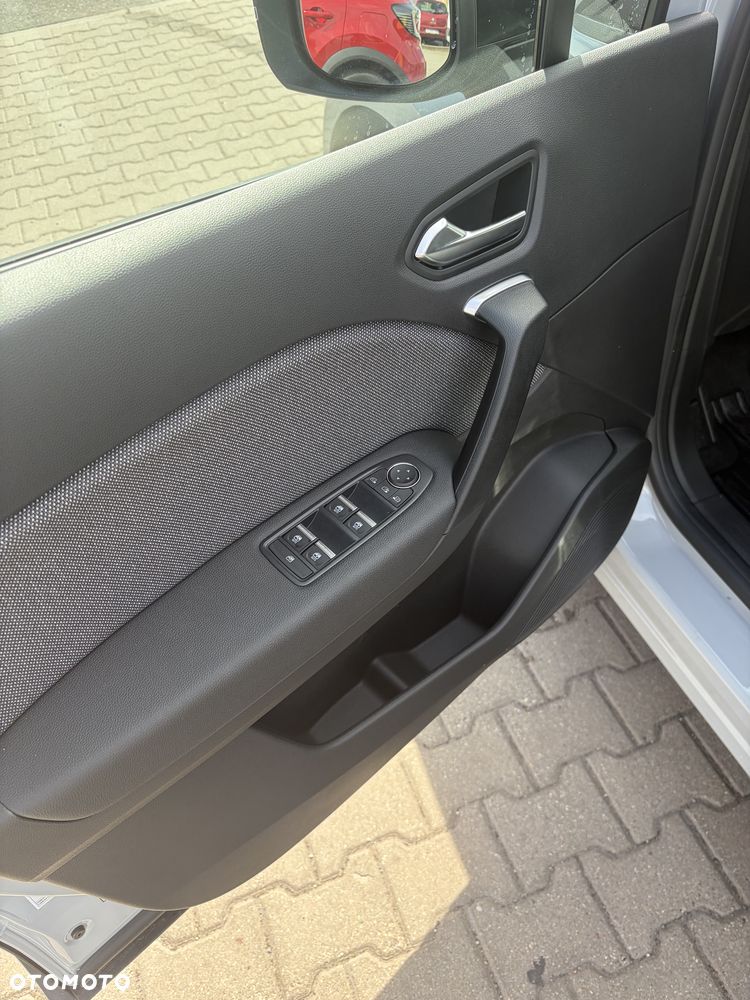 Renault Captur - 14