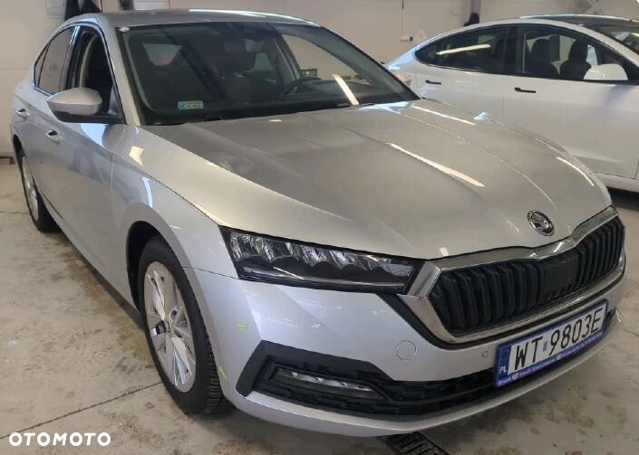 Skoda Octavia - 2