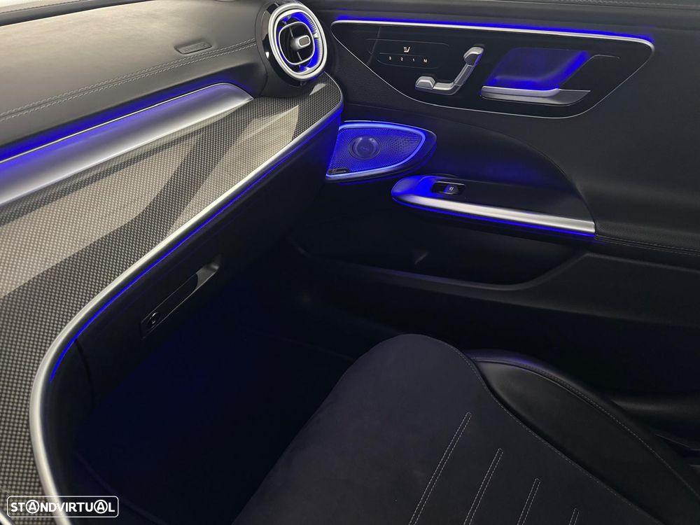 Mercedes-Benz C 220 d AMG Line - 27