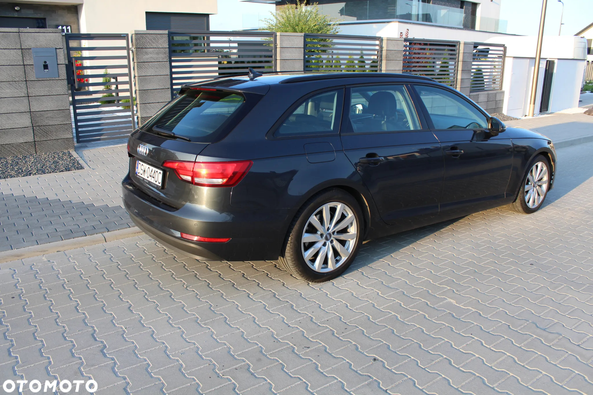 Audi A4 Avant 2.0 TDI - 5