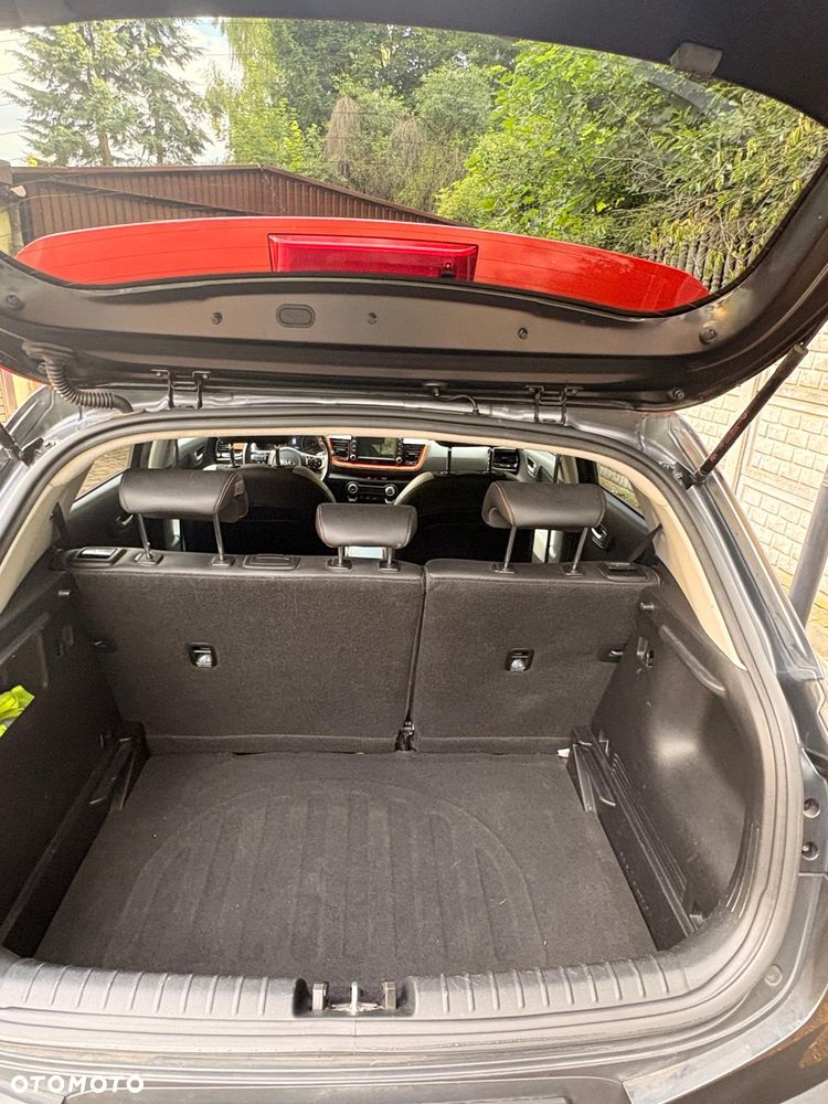 Kia Stonic 1.0 T-GDI 120 DCT OPF Edition 7 - 3