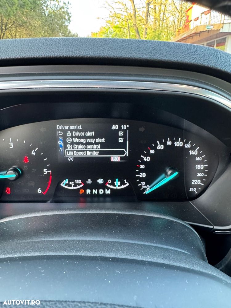 Ford Focus - 22