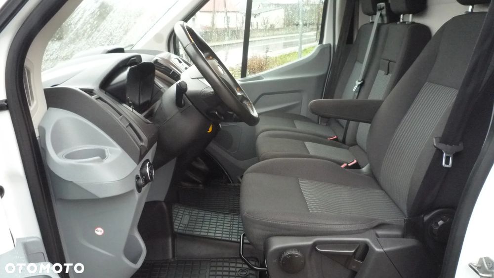 Ford Transit L4 350 MAXI Jumbo 2.0 130KM Mały Przebieg - 11