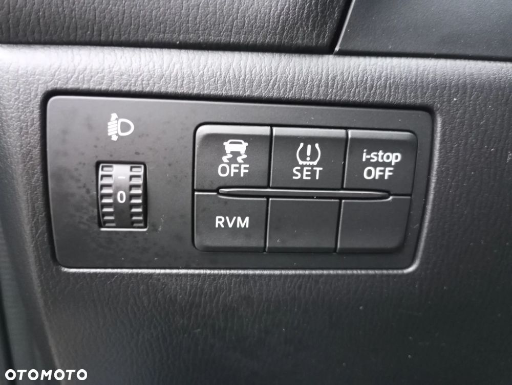 Mazda 3 SKYACTIV-G 120 Exclusive-Line - 33