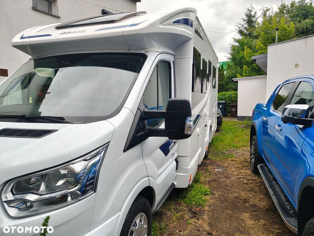 Ford Kamper - 2