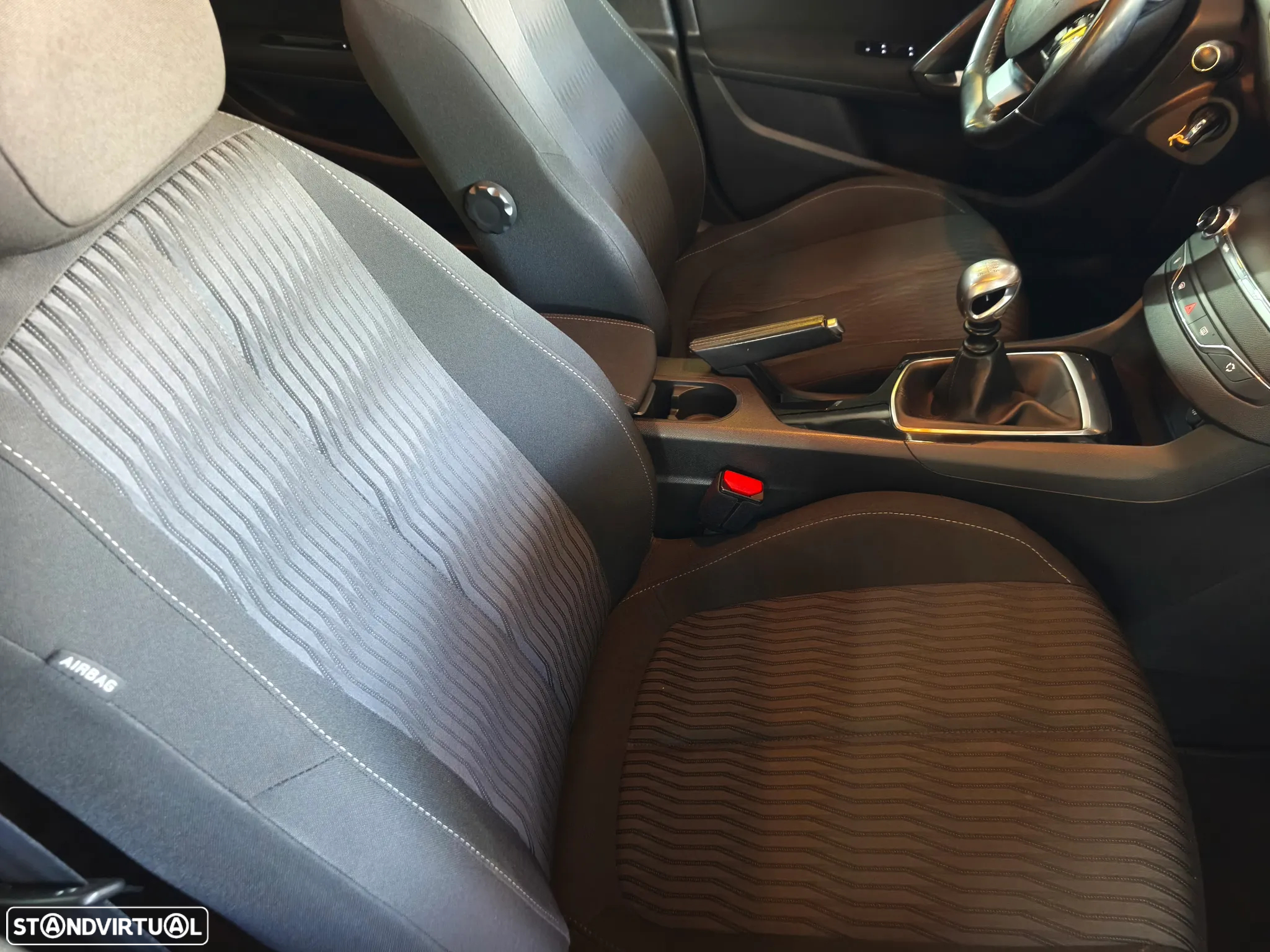 Peugeot 308 SW 1.6 BlueHDi Allure J17 - 22