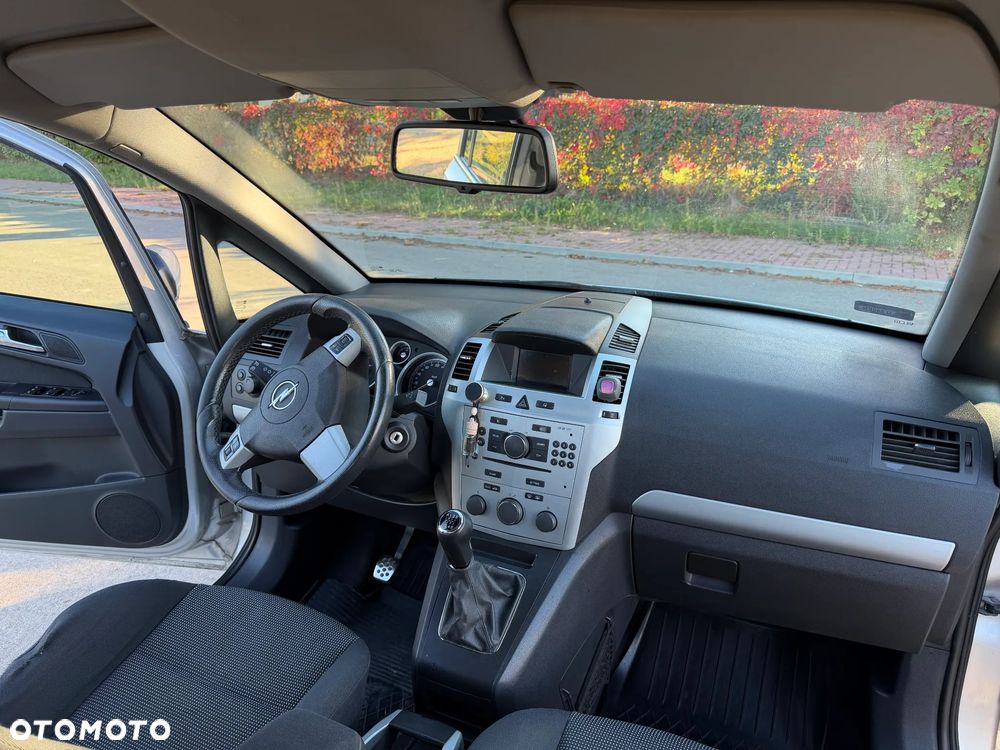 Opel Zafira 1.7 CDTI Sport - 9