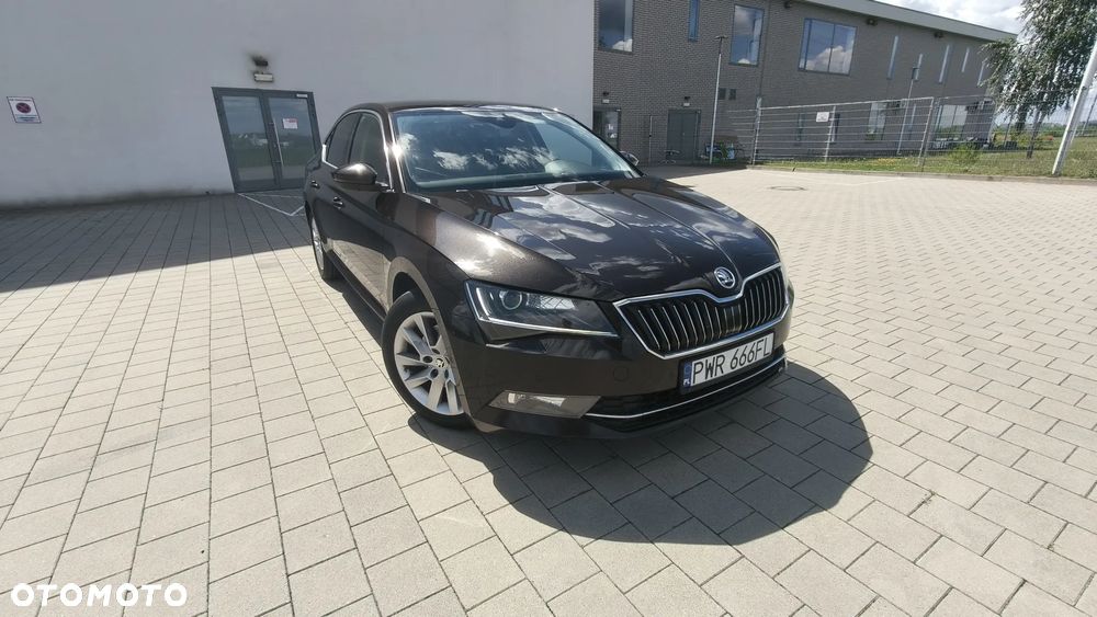 Skoda Superb 2.0 TDI Style - 1