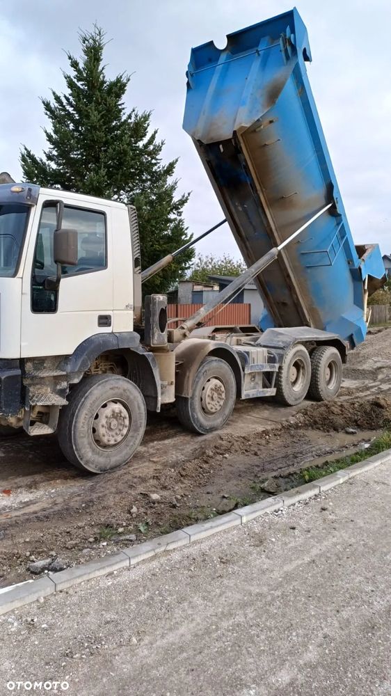 Iveco Eurotrakker - 5