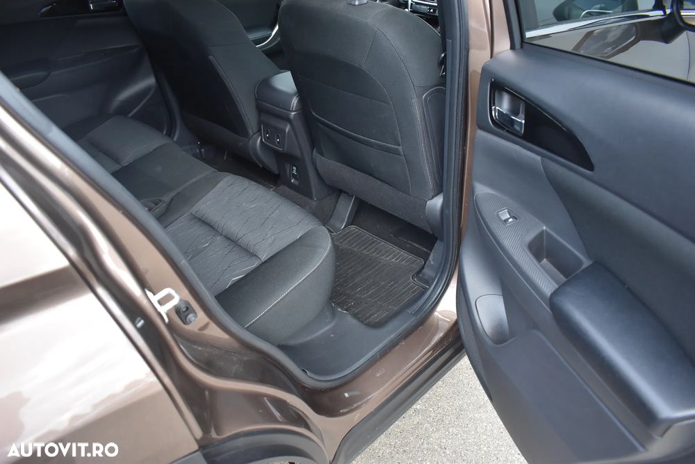 Mitsubishi Eclipse-Cross 1.5-litre 16-valve DOHC MIVEC 4X4 Instyle+ Aut. - 21