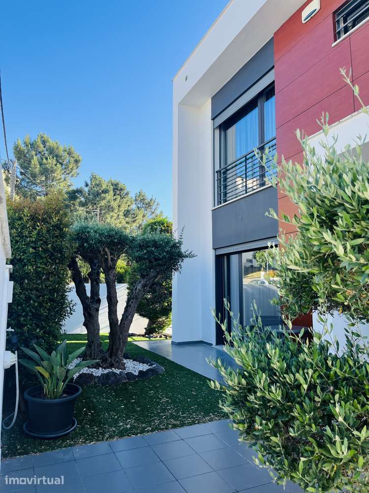 Moradia T4 isolada | Piscina | Cave | Garagem - Grande imagem: 4/18