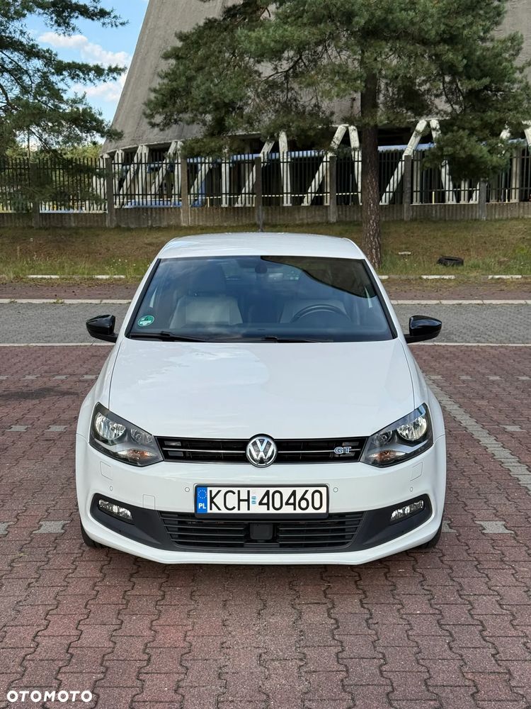 Volkswagen Polo - 8