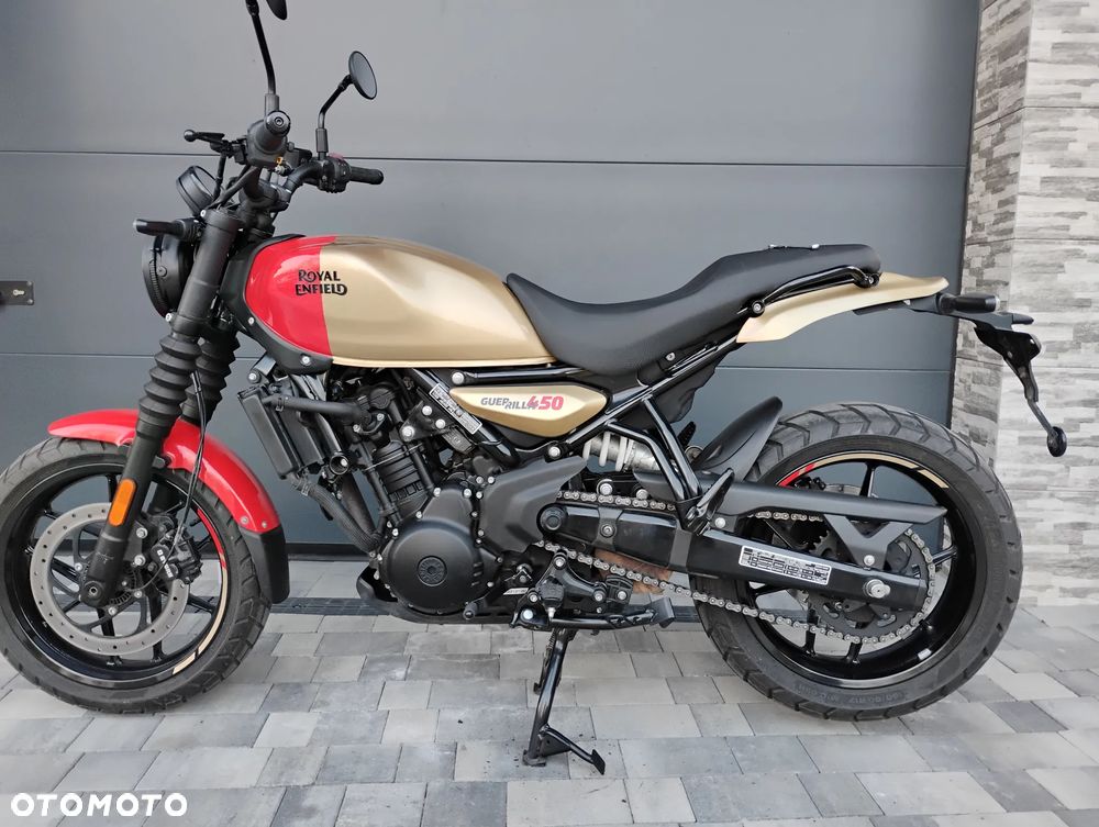 Royal Enfield Guerrilla - 1