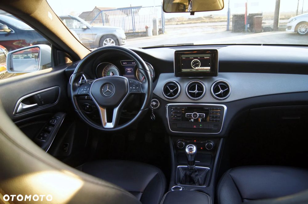 Mercedes-Benz CLA 200 CDI Edition 1 - 19