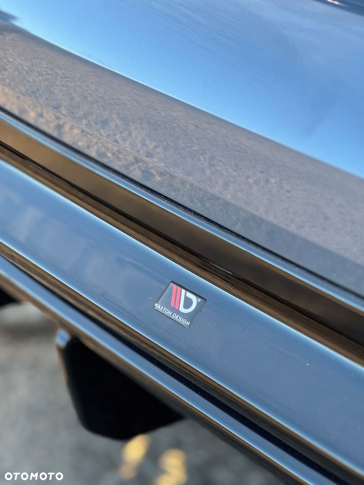 BMW Seria 1 - 25