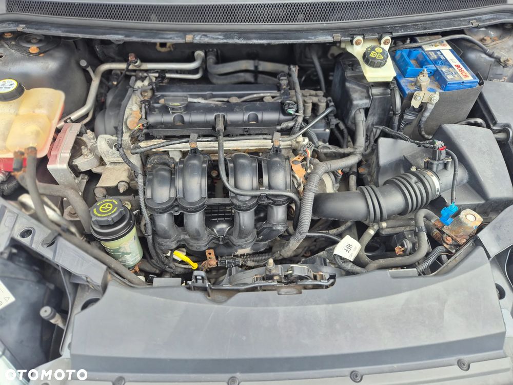 Ford Focus 1.6 Ti-VCT Connection - 16