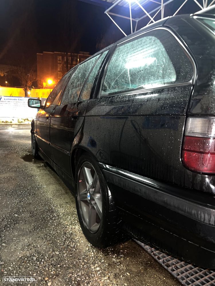 BMW 318 tds Touring - 10