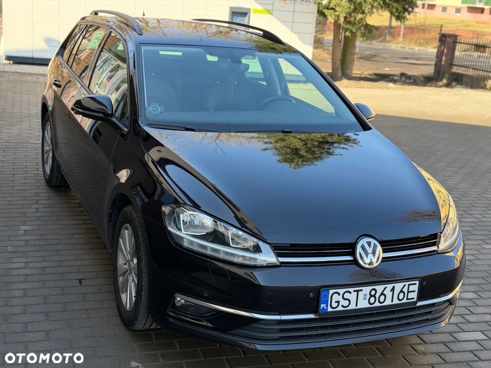 Volkswagen Golf 1.6 TDI SCR DSG Comfortline - 23