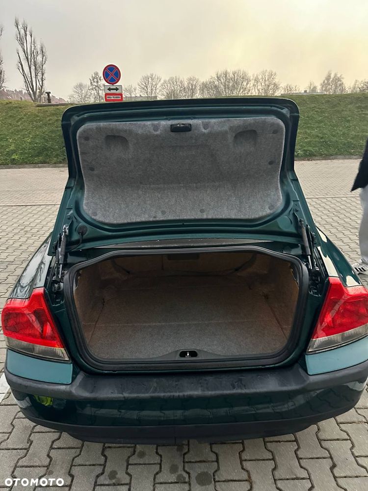 Volvo S60 2.4 - 31