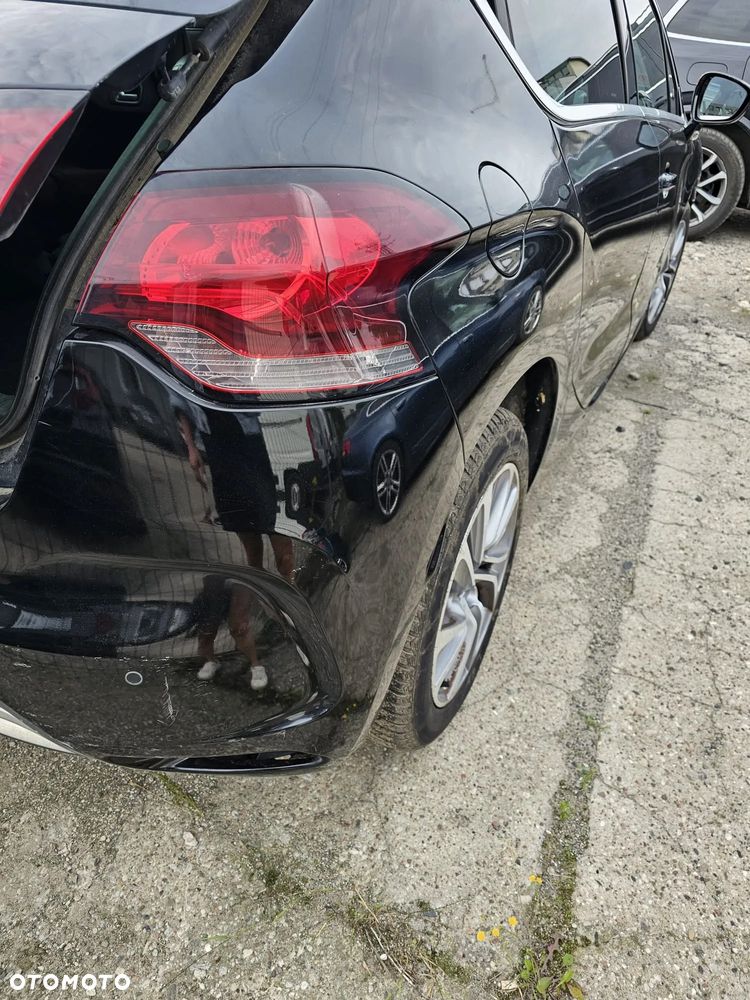 Citroën DS4 1.6 e-HDi SoChic MCP - 5