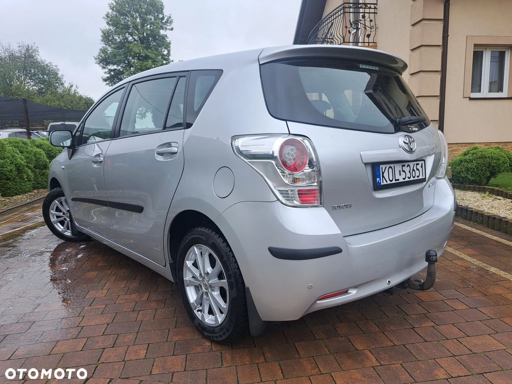 Toyota Verso 1.8 Prestige - 12