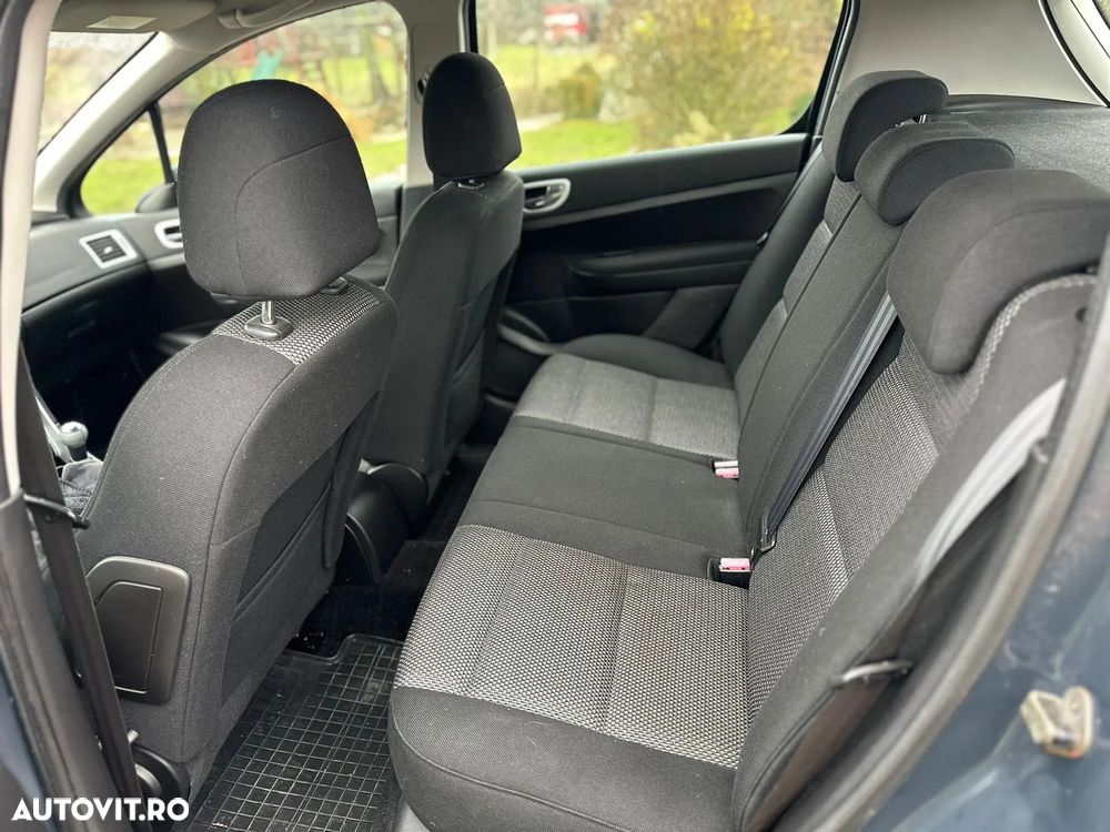 Peugeot 307 1.6 XR - 10