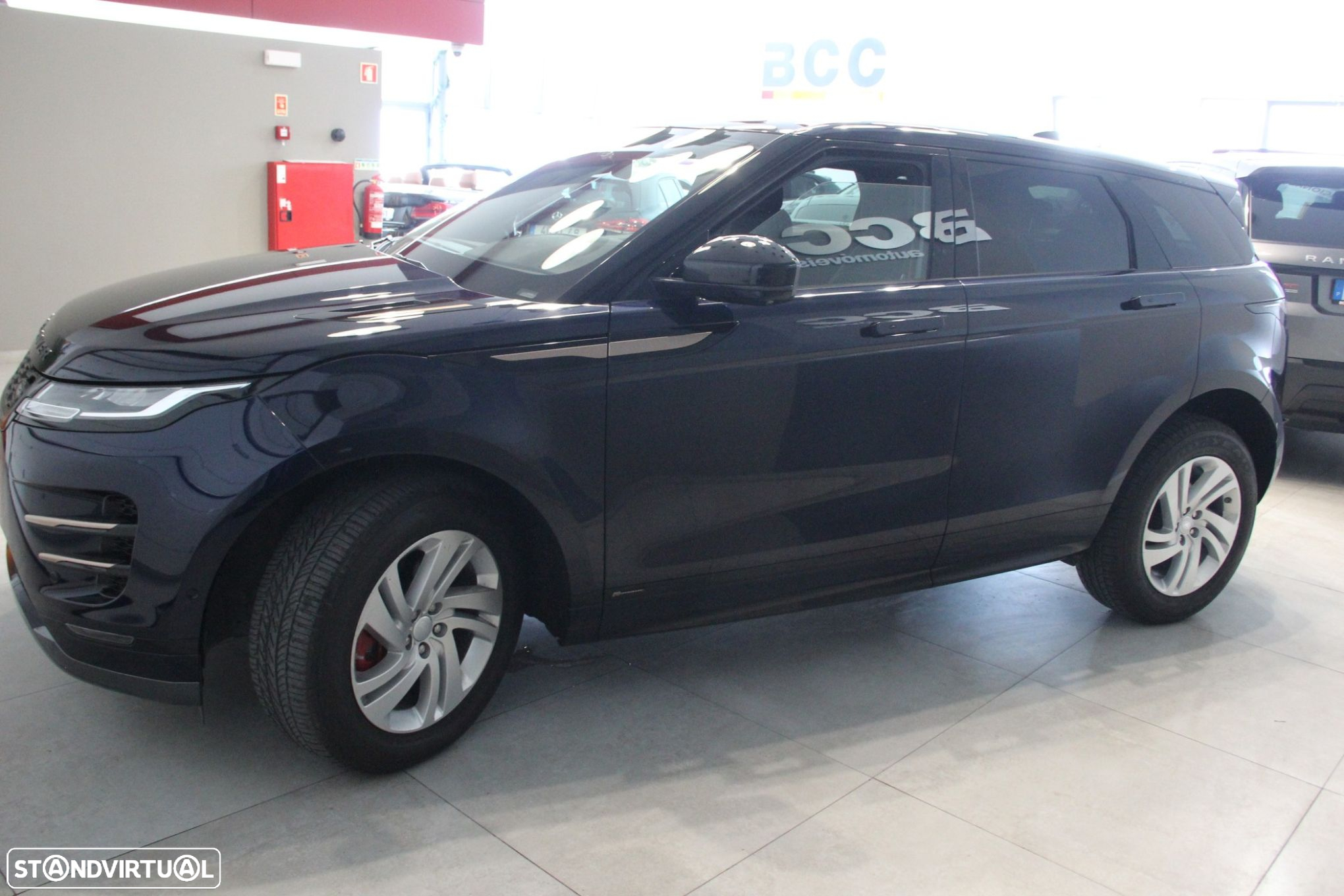 Land Rover Range Rover Evoque 1.5 P160 R-Dynamic SE Auto - 5