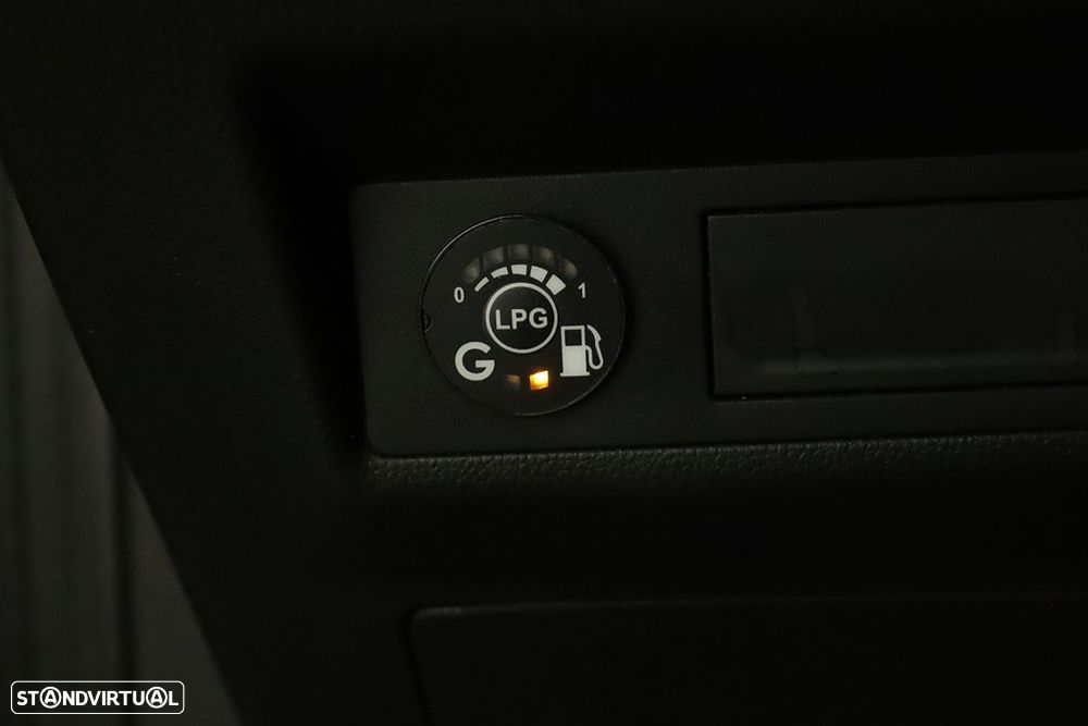 Renault Captur 1.0 TCe Techno Bi-Fuel - 21