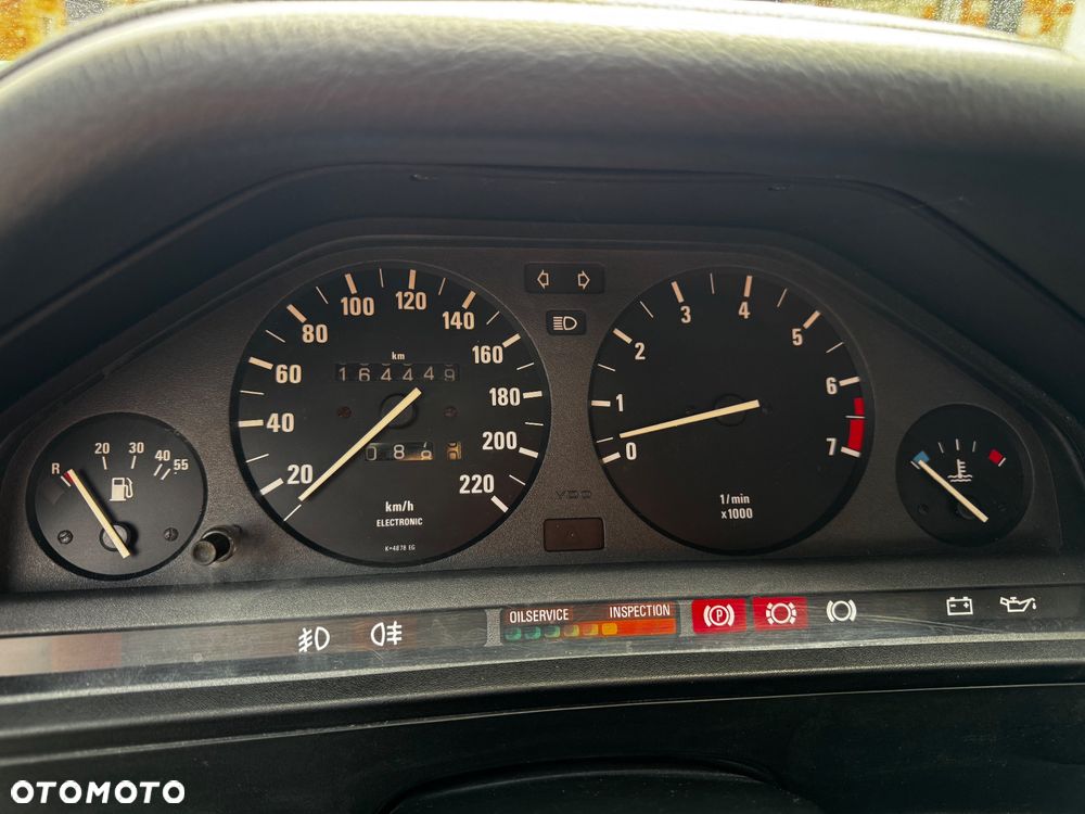 BMW Seria 3 318i - 14