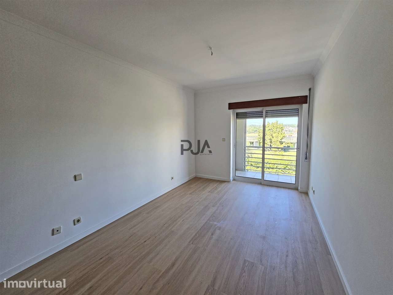 Apartamento T4 Duplex com garagem em Tondela - Grande imagem: 4/7