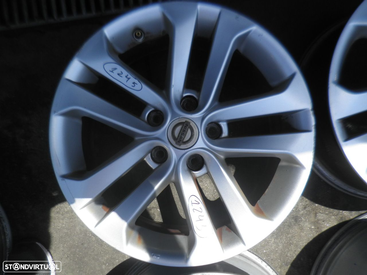 Jogo De Jantes Jgjant1245 NISSAN JUKE 1 FASE 1 2012 1.5DCI 110CV 5P CINZA ESCURO 47 7X17 5X115 65.8MM - 5