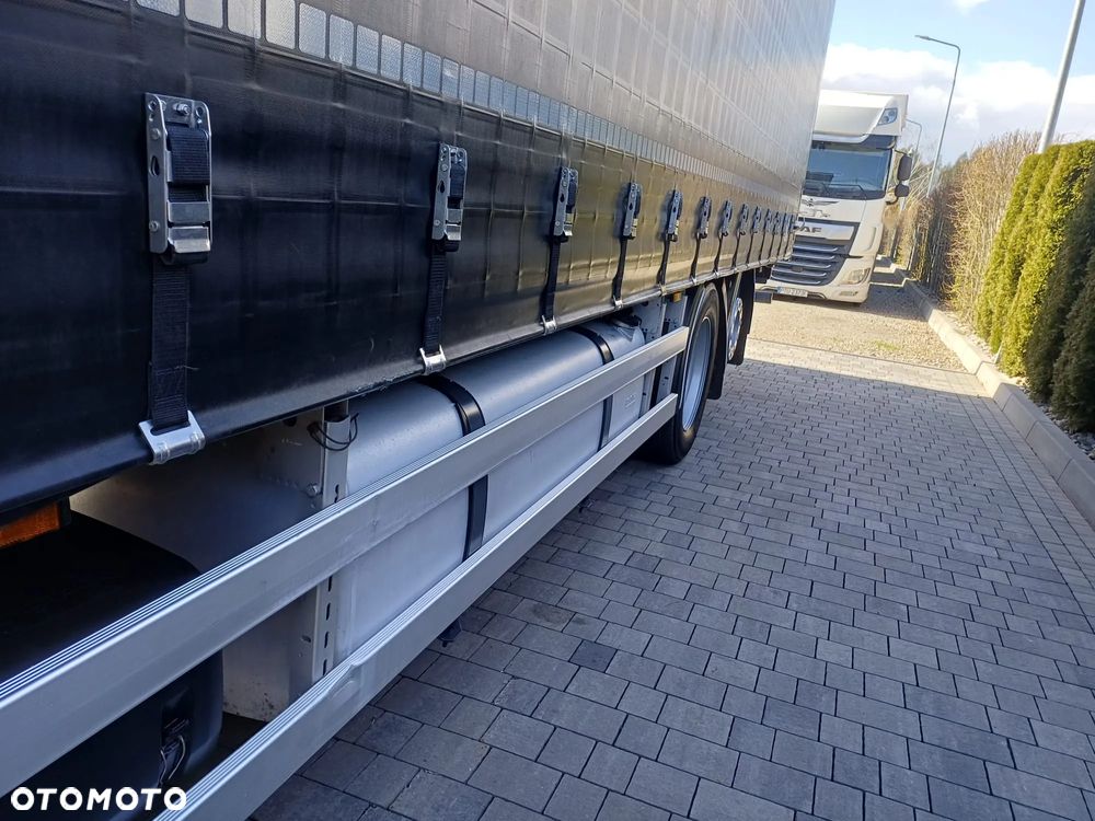 DAF XF 530 SUPER SPACE CAB /SSC / ACC /EURO 6 - 24