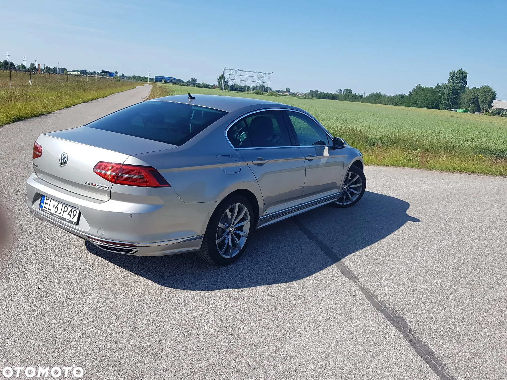 Volkswagen Passat 2.0 TDI BMT Highline DSG - 3