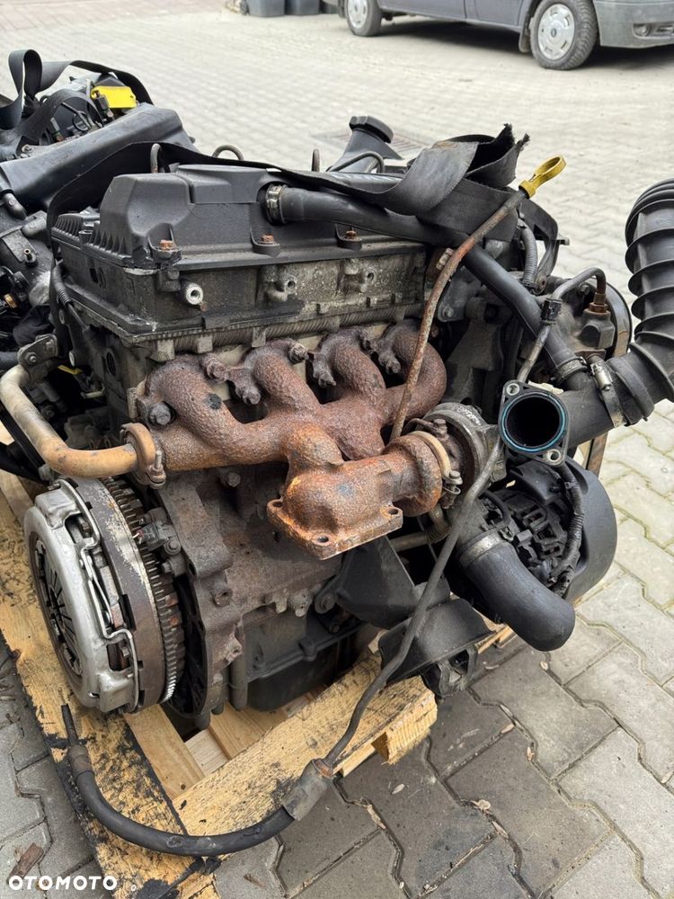 SILNIK FORD TRANSIT 2,4DI D2FA 90Km 00-06r komplet brutto - 2