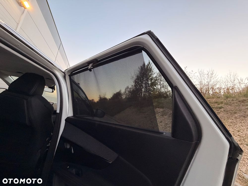 Peugeot 5008 - 11